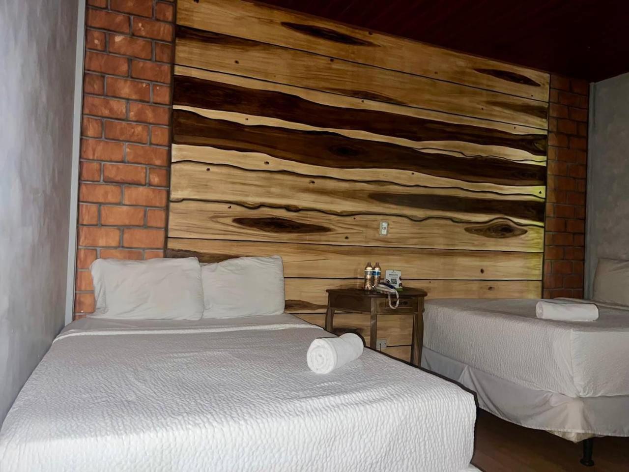 Argueta Hotel San Luis Exteriör bild
