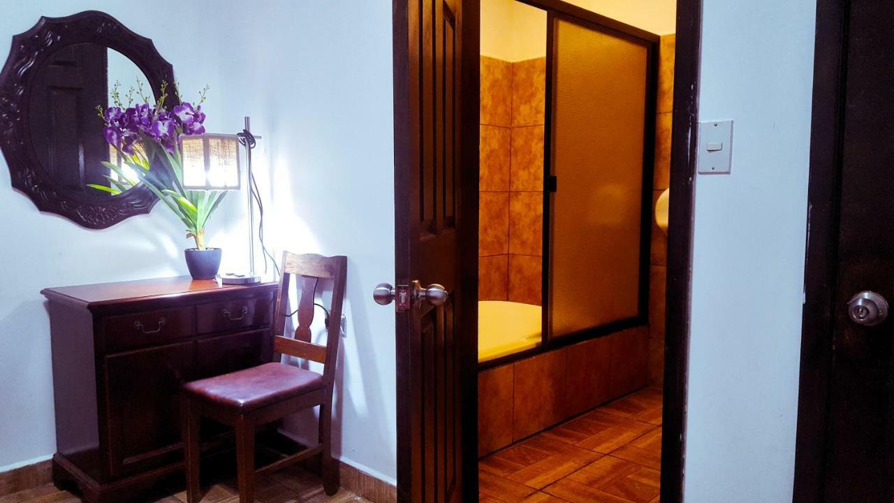 Argueta Hotel San Luis Exteriör bild